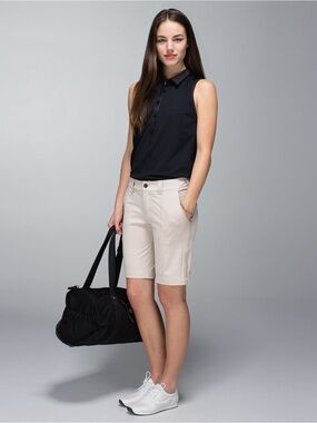 lululemon athletica Women's Shorts in Light Khaki